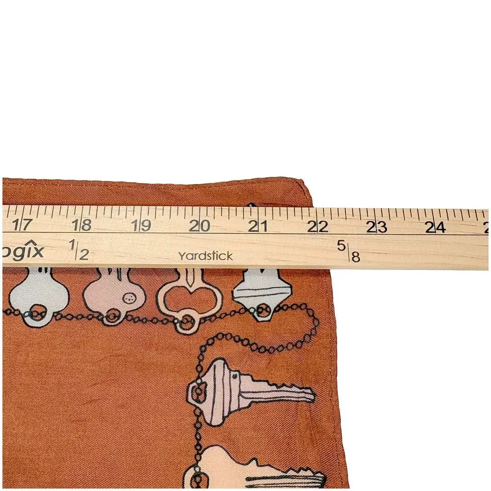 Vera Neumann details •	brand